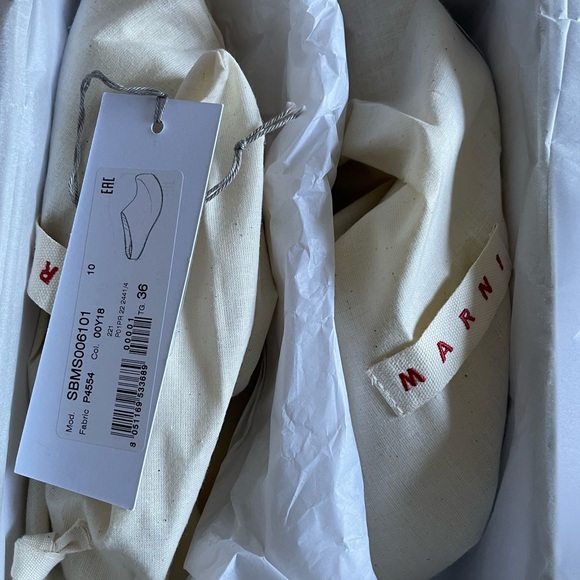 Marni Fussbet Loafers - Picture 4 of 7